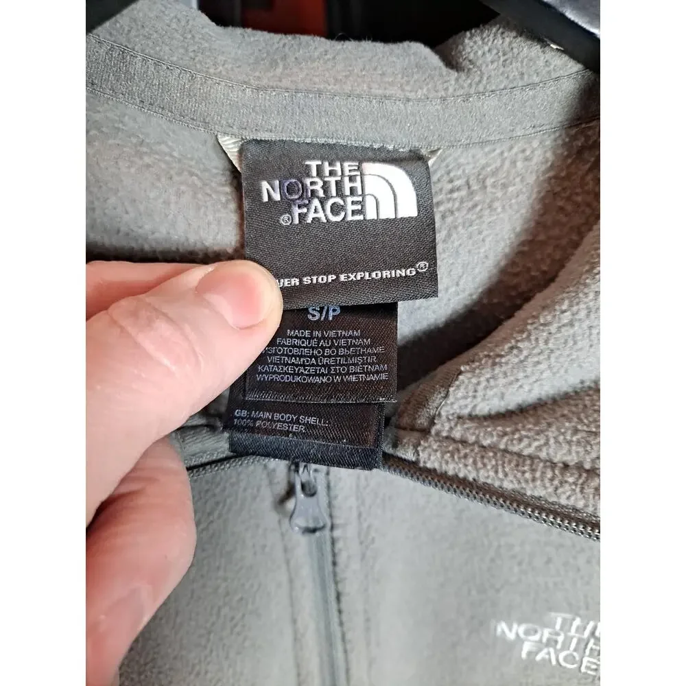 The North Face Men's Grey Glacier 1/4‎ Zip Fleece Pullover Sweatshirt Size S